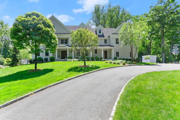 The Riverside Realty Group