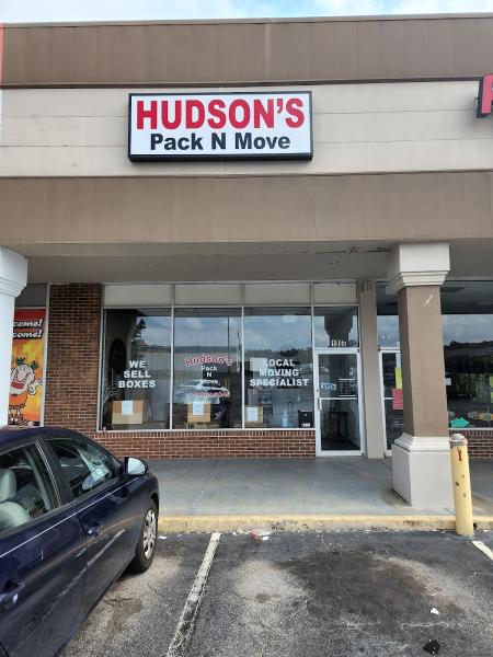 Hudson's Pack N Move