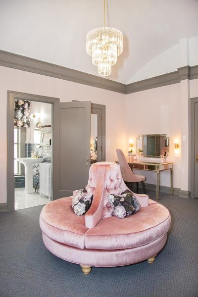 Hi-Luxe Interiors