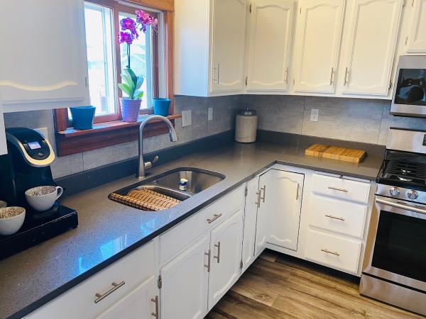 CG Granite Countertops