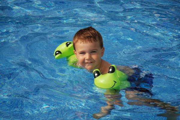 Sunshine Pool Company