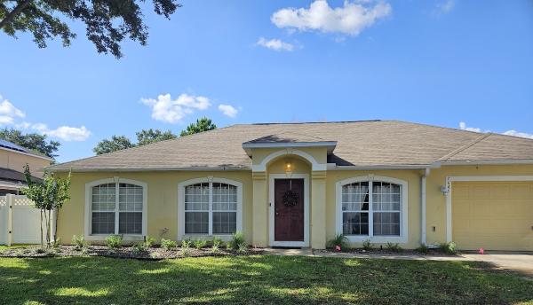 Arenas Lawn Maintenance and Service