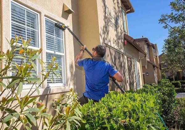 Squeegee Pro Costa Mesa Window Cleaners