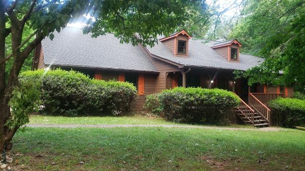 Bbav Roofing LLC