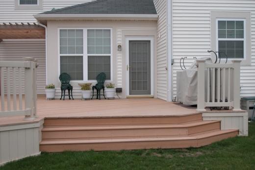 America's Backyard Fencing & Decking