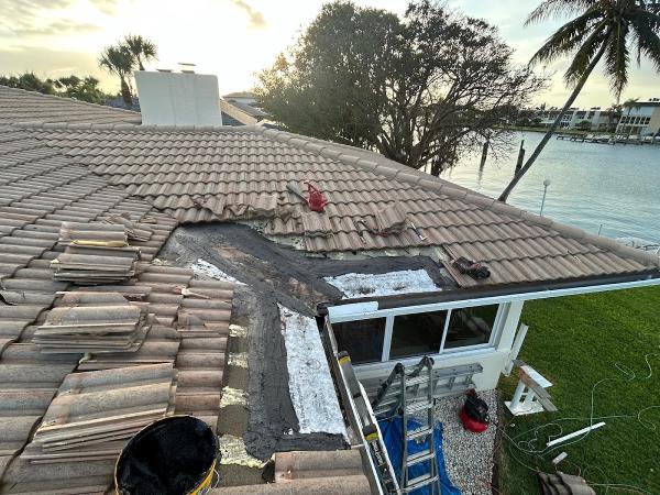 A Coast Roof LLC