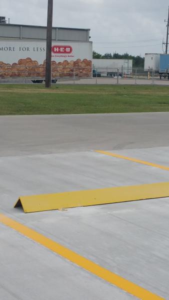 Advanta-Kleen Sealcoat & Striping