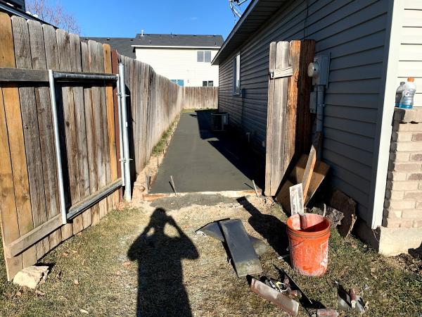 E & A Concrete and Excavation LLC