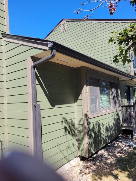 Hausline Exteriors