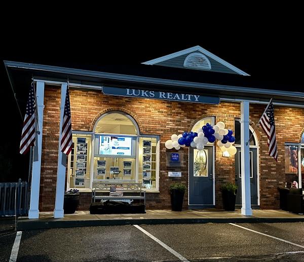 Luks Realty