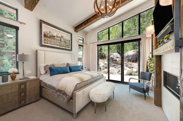 Ellis Design Studio