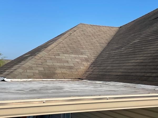 Geaux Roof