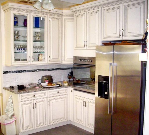 CFM Kitchen & Bath Inc