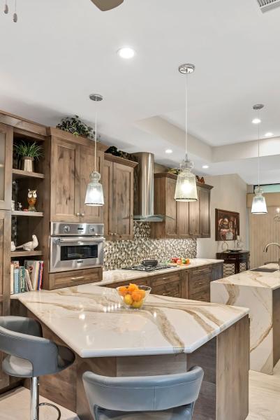 Kitchens & Baths By Lynn