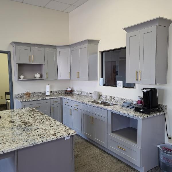 EZ Decor Kitchen & Bath