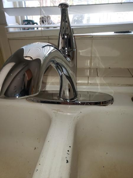 Lozano Plumbing Company