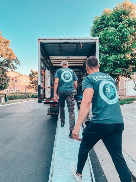 Qshark Moving Company