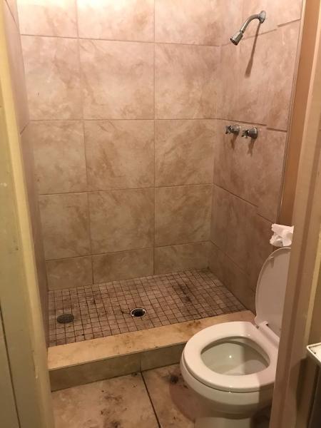 Wolf Plumbing & Construction