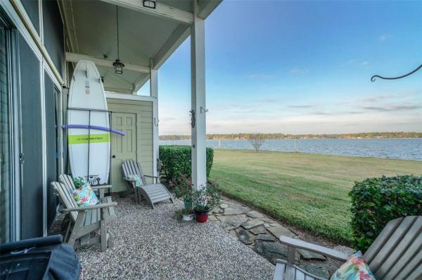 Hoover Lake Conroe Group