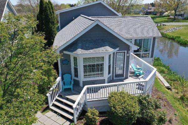 Rames Roof
