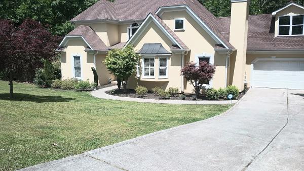 Purest Lawn Maintenance