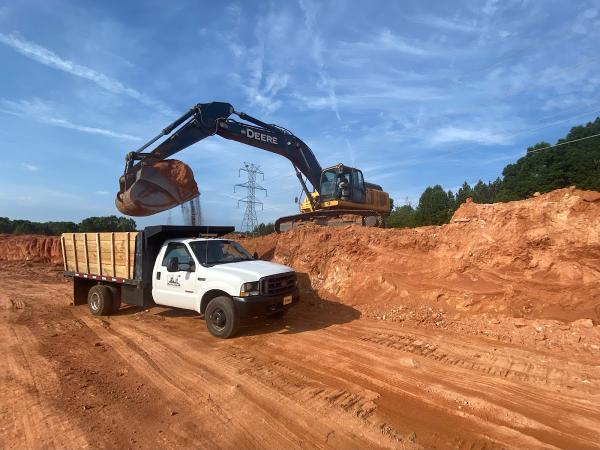 Pope's Quality Grading & Hauling