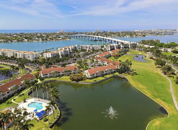 Mavrealty