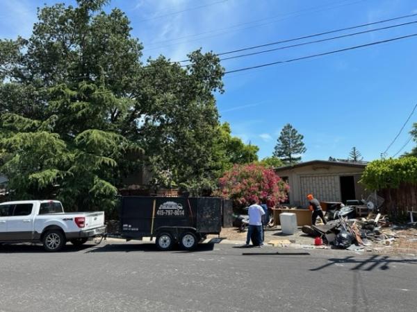 Pro Hauling & Junk Bay Area