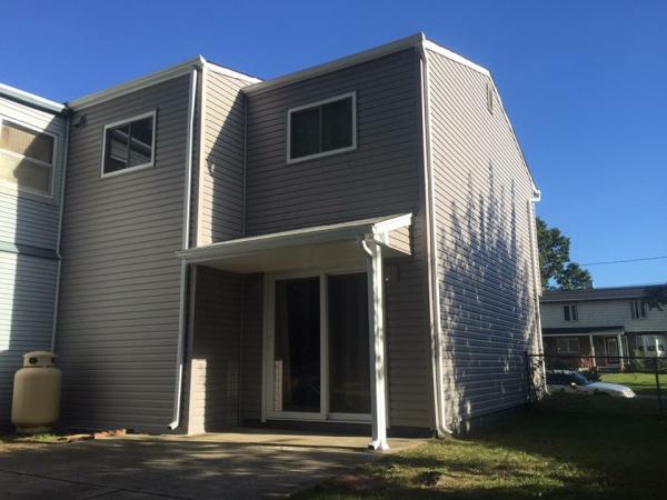 S & S Roofing & Construction