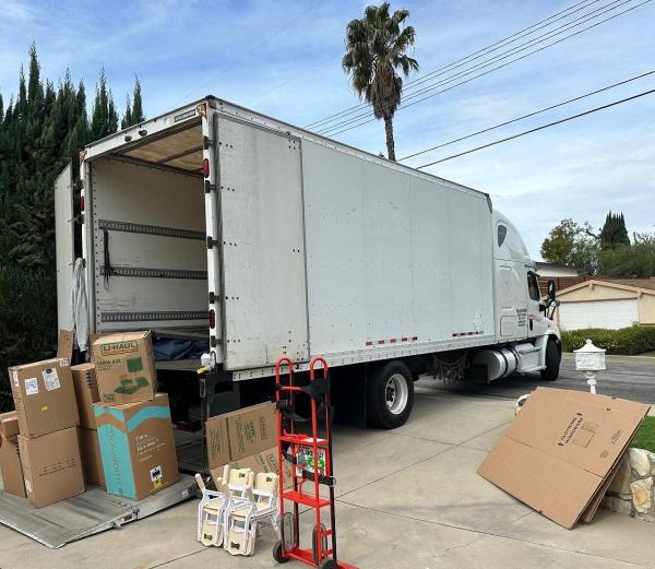 Redline Moving