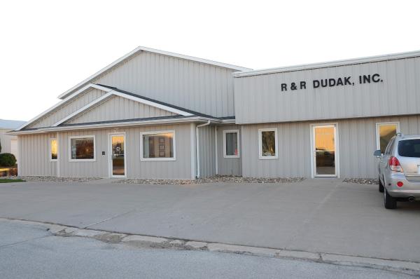 Dudak Custom Kitchens