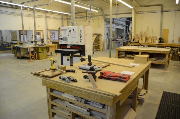 Dudak Custom Kitchens