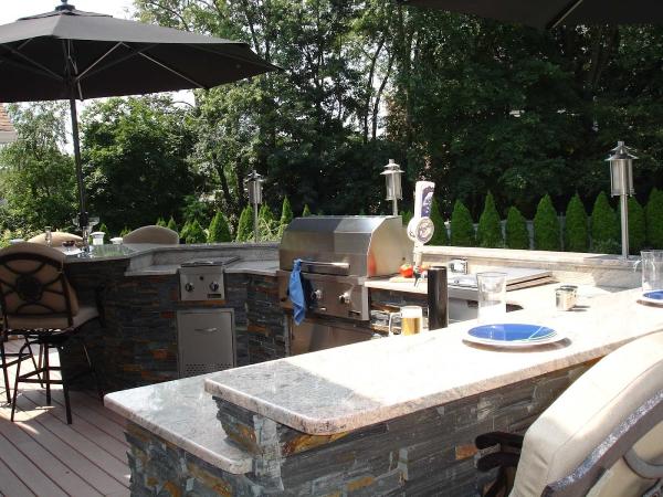 Designer Outdoor Kitchens LLC