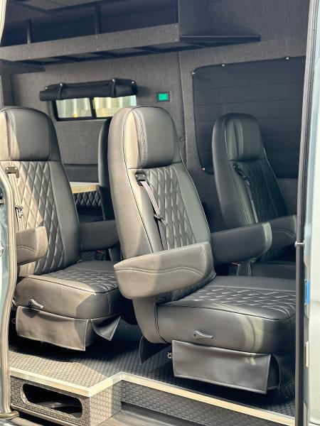 Ok van Custom Interiors
