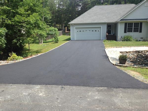 Roger Robertson Paving Inc.