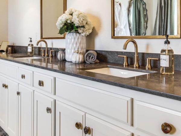 Bailey Cabinets Inc