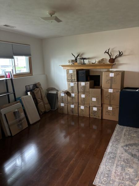 Select van & Storage Co.