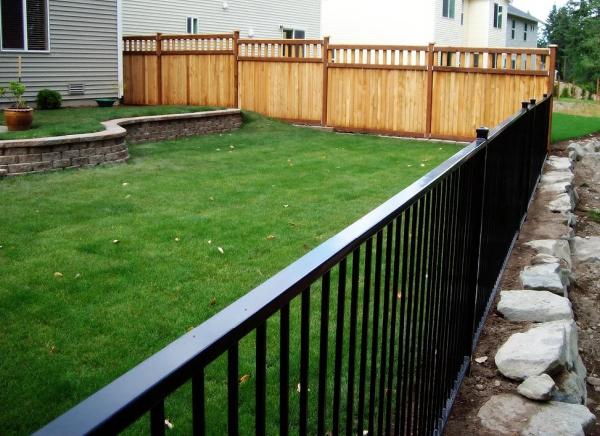 Martinez Bros Landscp & Fence