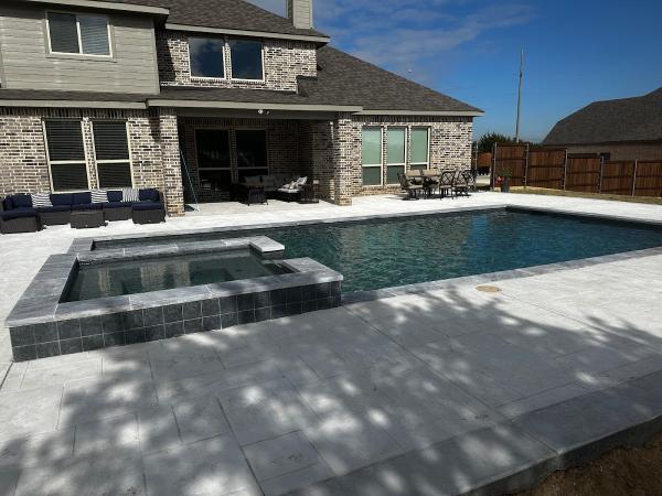 Caporal Pool & Spa