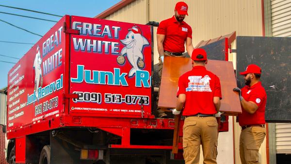Great White Junk Removal Modesto