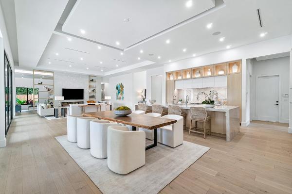 REH Interiors