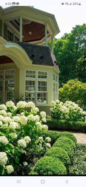 Leo Brothers Landscaping