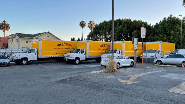 Superb Movers