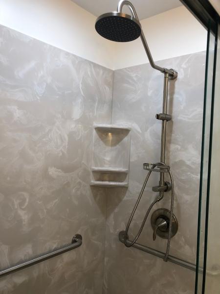 Saint Louis Bath and Renovation LLC