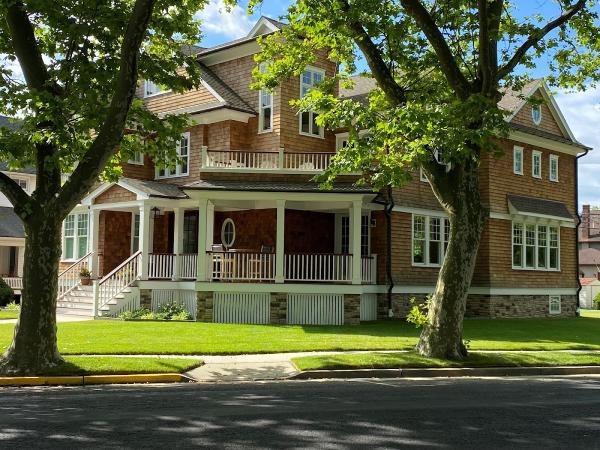 M B Hearn Architecture