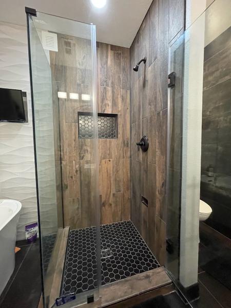 Elegant Home Remodeling Co.