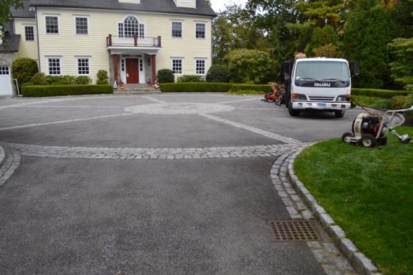 Flores Landscaping LLC