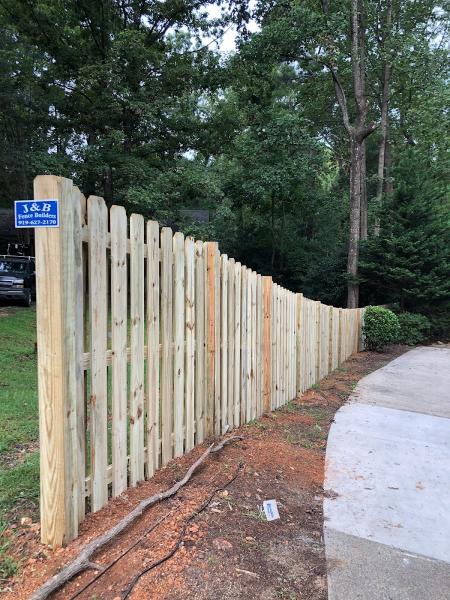 J&B Fence Builders