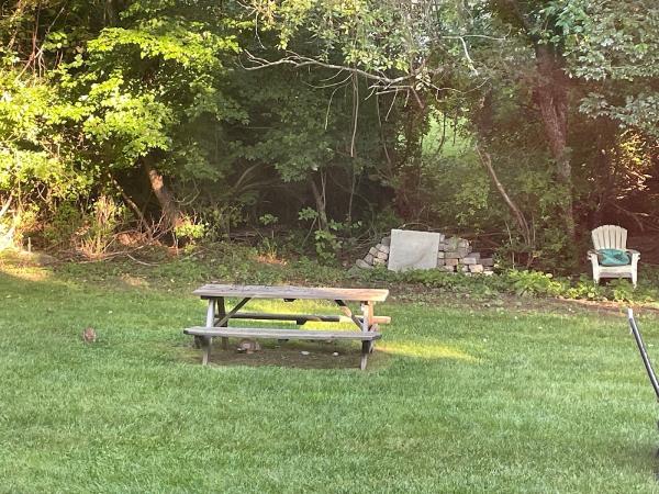 D & E Landscaping LLC