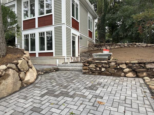 Stonewall Landscapes Inc.